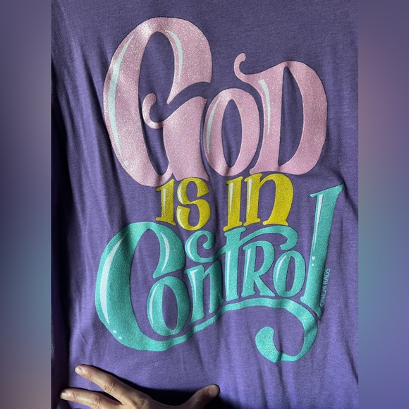 God Is In Control Tshirt - Picture 4 of 7